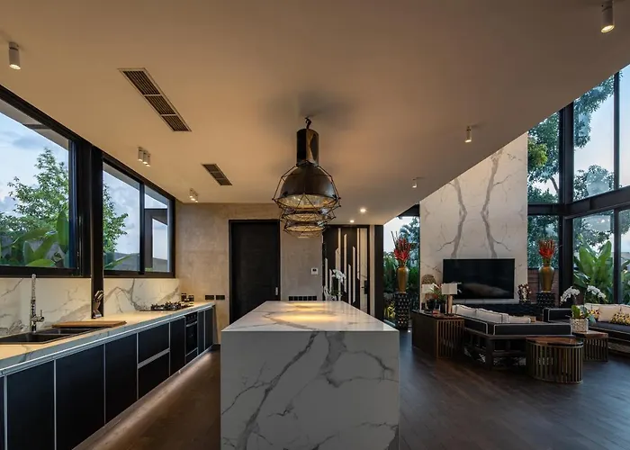 Gima 1 - 5 Bedroom Umalas Villa