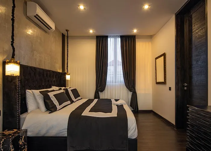 Villa Gima 1 - 5 Bedroom Umalas Kerobokan (Bali)